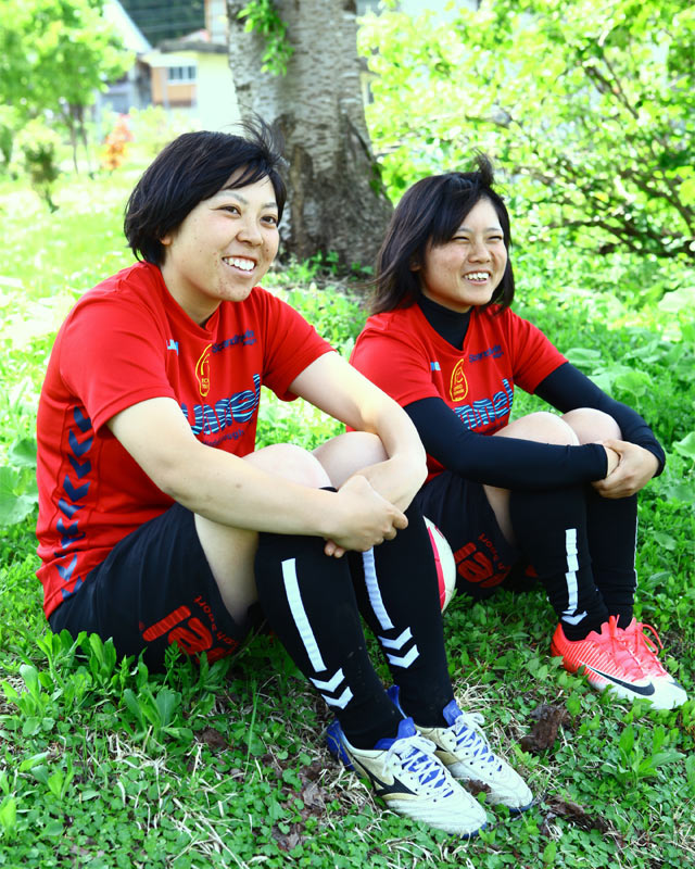 大平理恵選手（左）と西川美里選手（右）