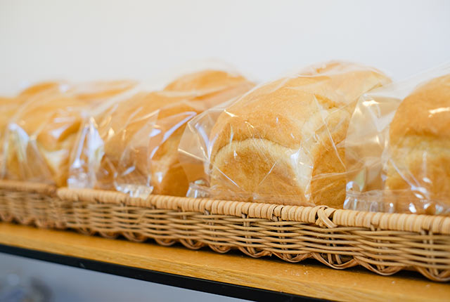 〈パンといす〉の自信作の食パン