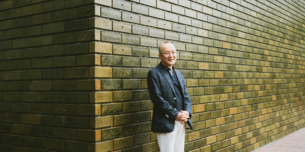 山田五郎さんと行く新潟、建築旅。新潟生まれの建築家・前川國男の〈新潟市美術館〉へ