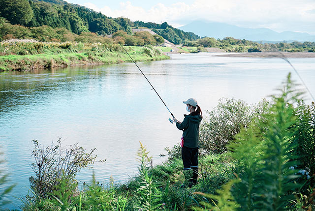 三面川の漁場の景色