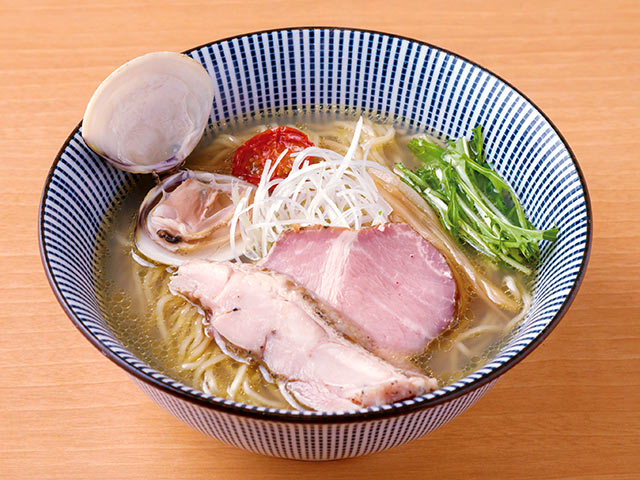 〈麺屋 玄洋〉の「貝塩ラーメン」