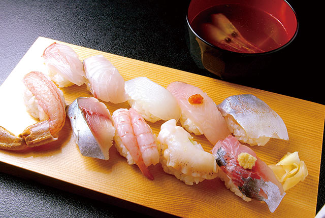 〈江戸前 すし廣〉の握りセット「日本海寿司」