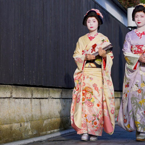 芸妓文化をもっと身近に！ 祇園、新橋に並ぶ新潟の花街「古町花街」でお座敷遊びを楽しもう！