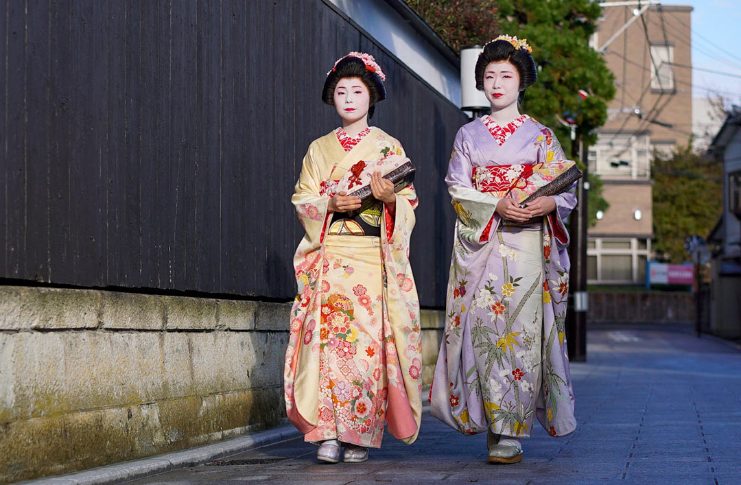 芸妓文化をもっと身近に！ 祇園、新橋に並ぶ新潟の花街「古町花街」でお座敷遊びを楽しもう！ | 教えて！ 新潟のコメジルシ | 新潟のつかいかた