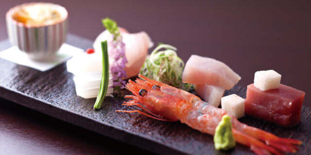 〈古門〉でミシュラン一つ星店ならではの日本料理を満喫