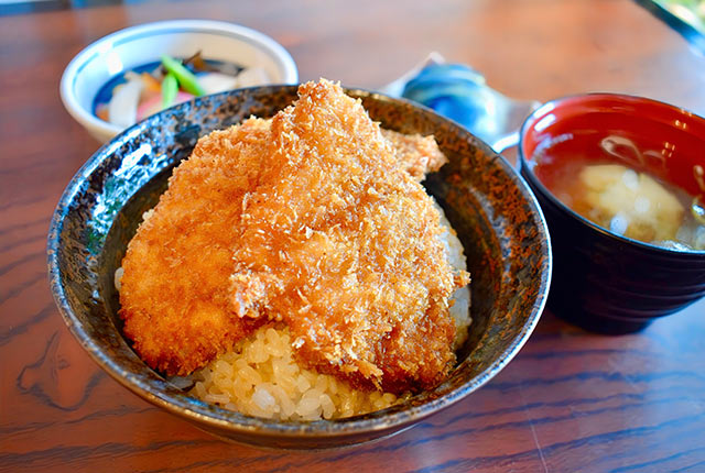 タレかつ丼