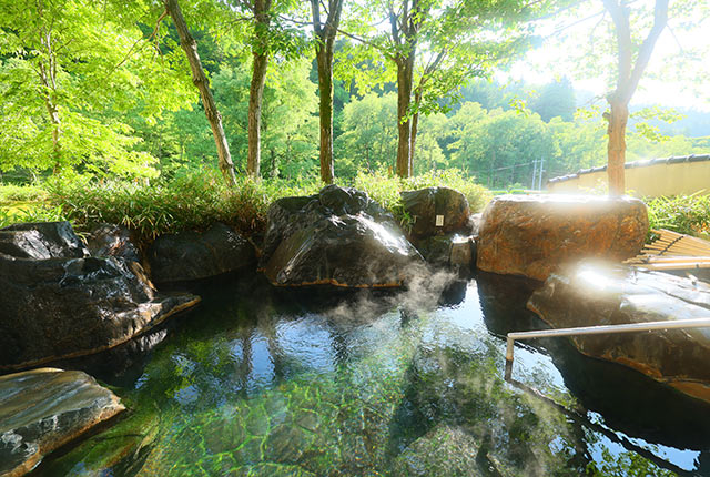 龍雲荘の露天風呂