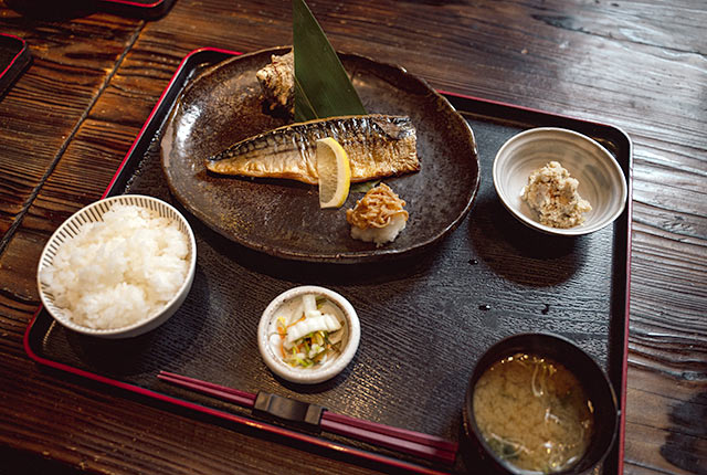 とろさば塩焼定食