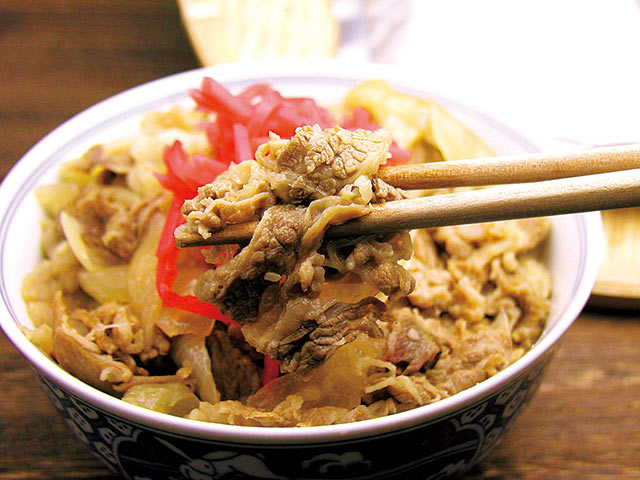〈美食や やま信〉の村上牛を使った牛丼