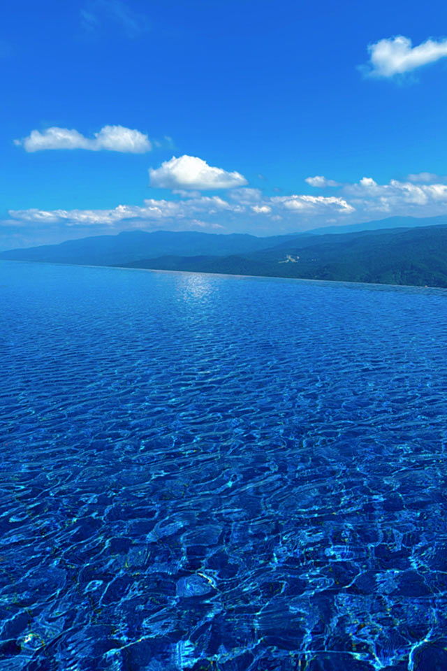 〈赤倉観光ホテル〉のアクアテラスからの景色