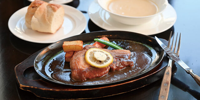 満足度高し！ な〈フロリダ・キッチン〉のランチ。地元情報誌イチ押しメニューとは