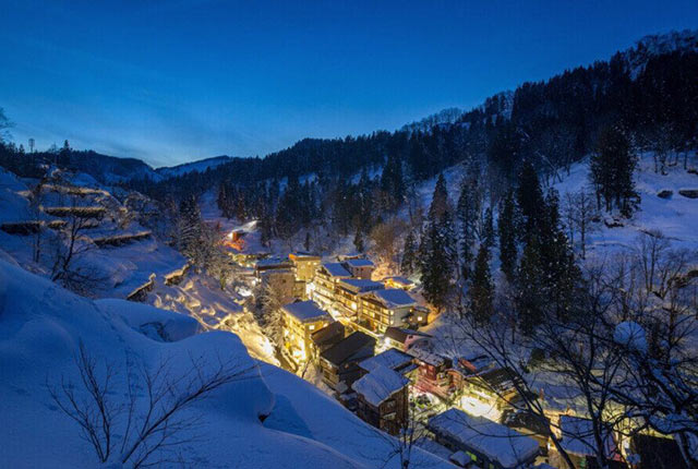 松之山温泉の遠景